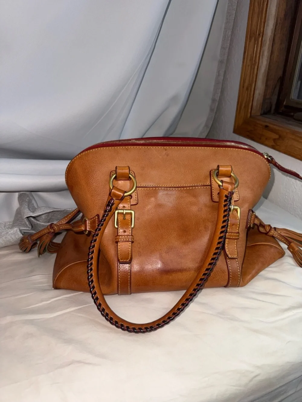 Dooney and Bourke Florentine Domed Buckle Satchel leather bag - Picture 2 of 12
